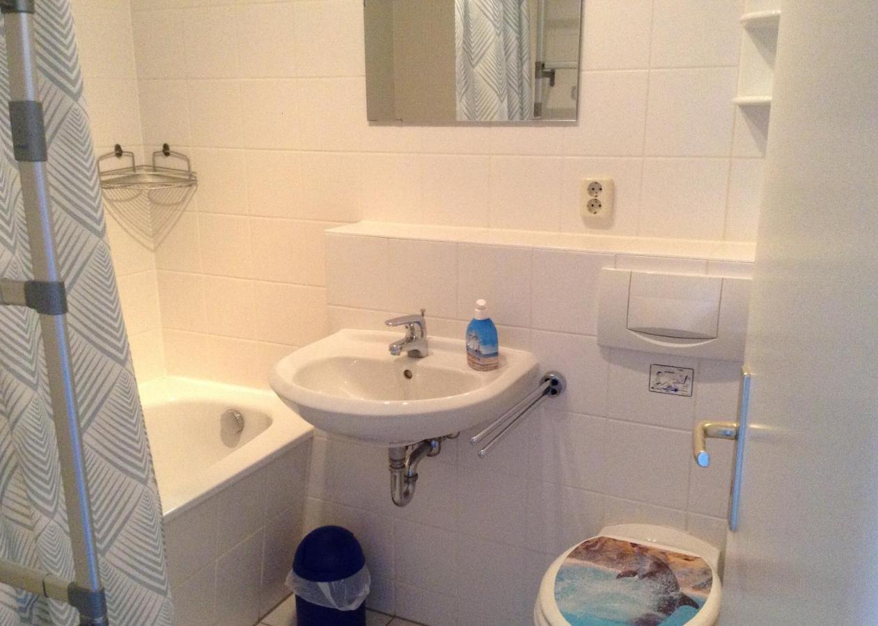 Ferienwohnung Boddenblick Zudar Dış mekan fotoğraf